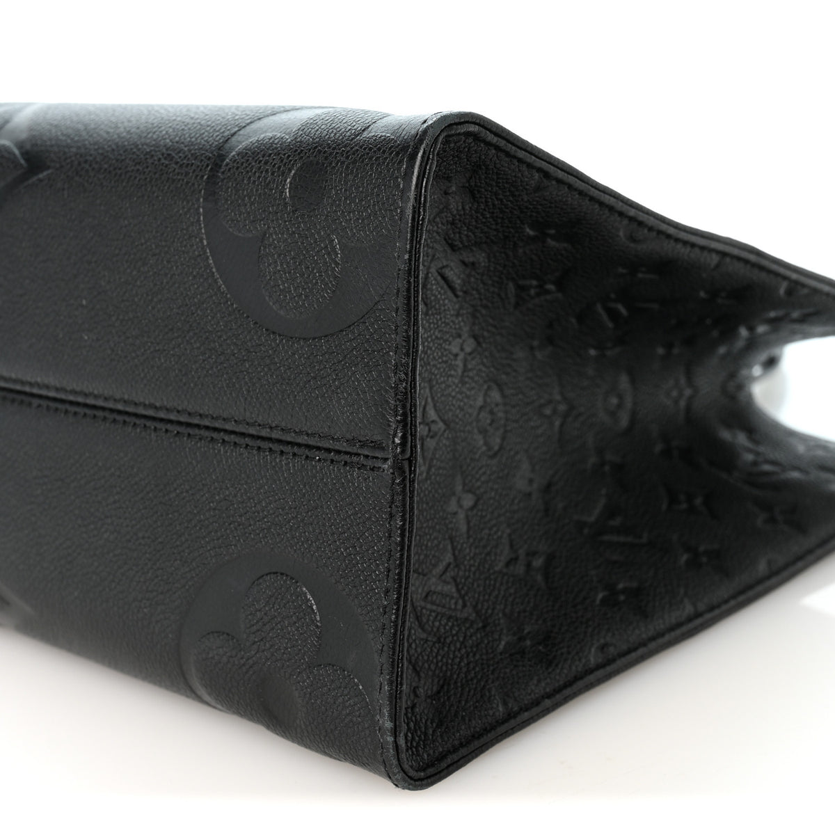 Empreinte Monogram Giant Onthego MM Black