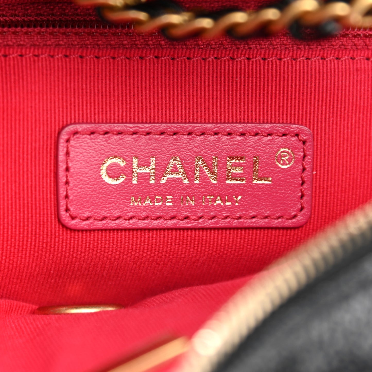 Shiny Caviar Quilted Chain Melody Backpack Black