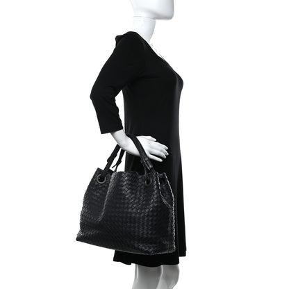 Bottega Veneta Nappa Intrecciato Medium Garda Bag Tourmaline 2 of 12