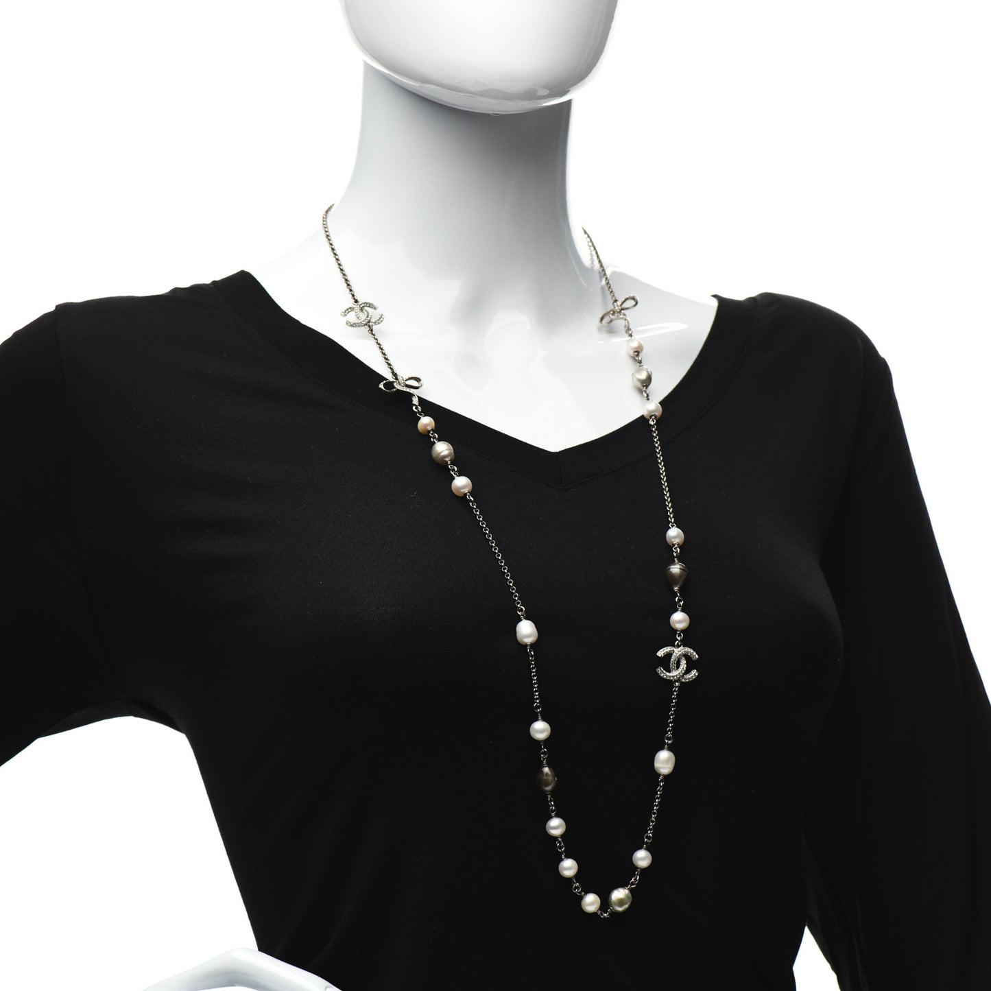 Pearl CC Crystal Bow Long Necklace Silver