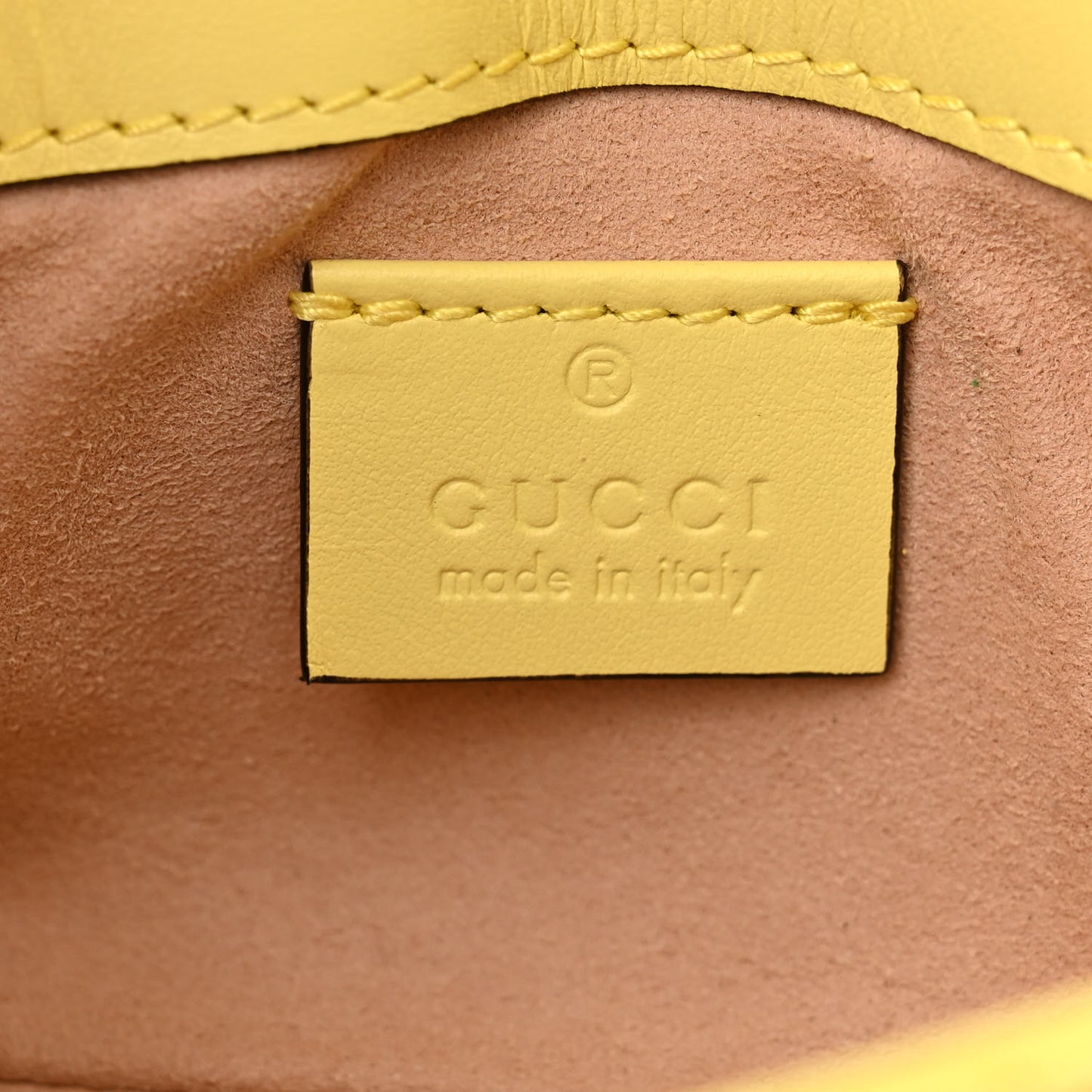 Calfskin Matelasse Super Mini GG Marmont Shoulder Bag Banana
