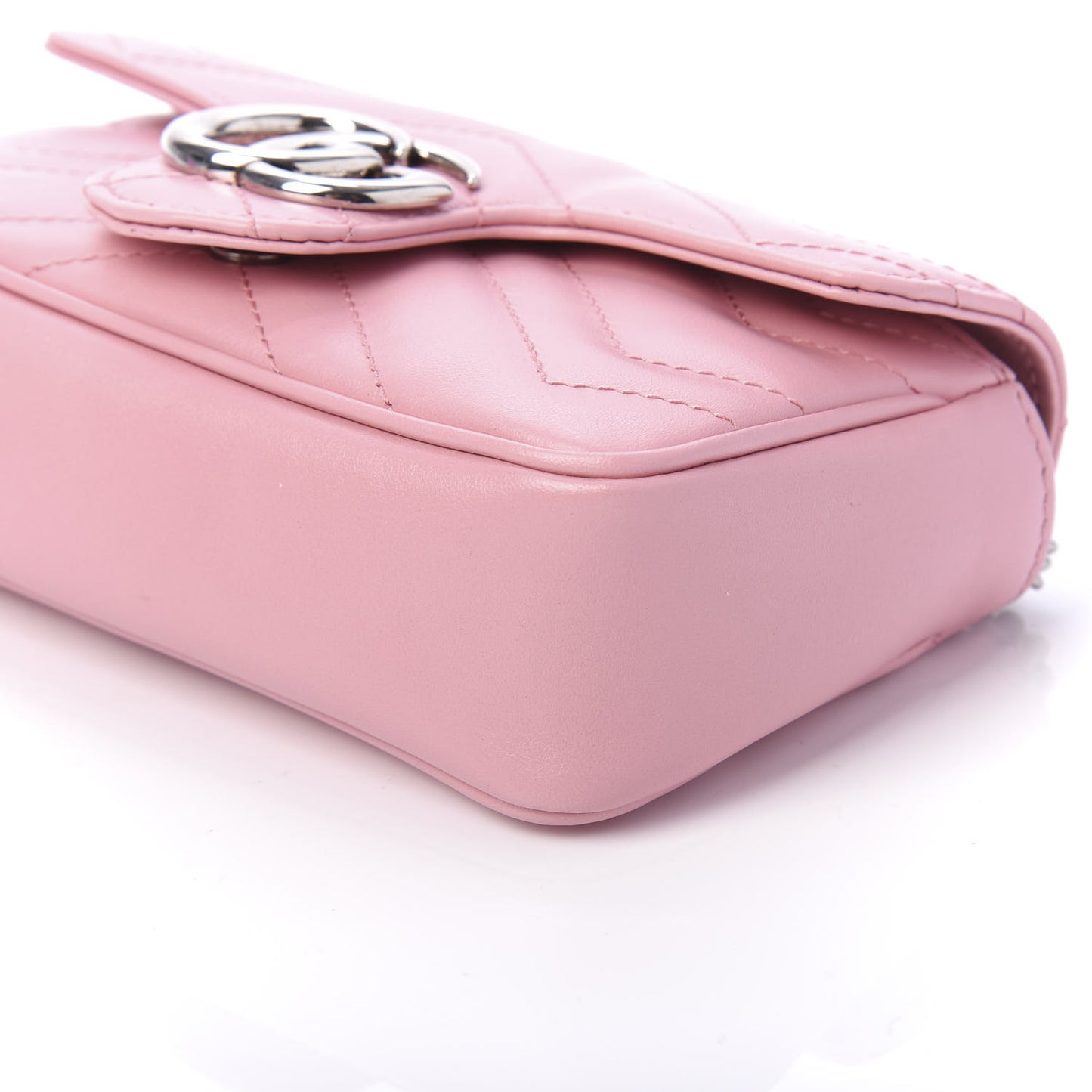 Calfskin Matelasse Super Mini GG Marmont Shoulder Bag Wild Rose
