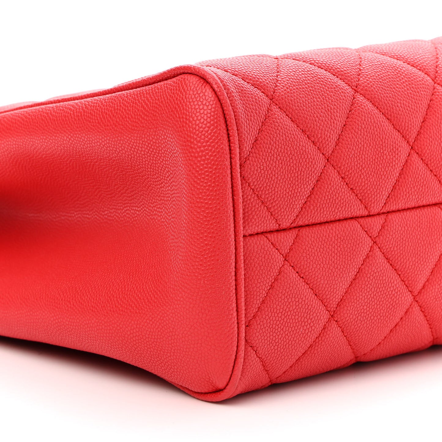Caviar Quilted In Out Flap Shopping Tote Red