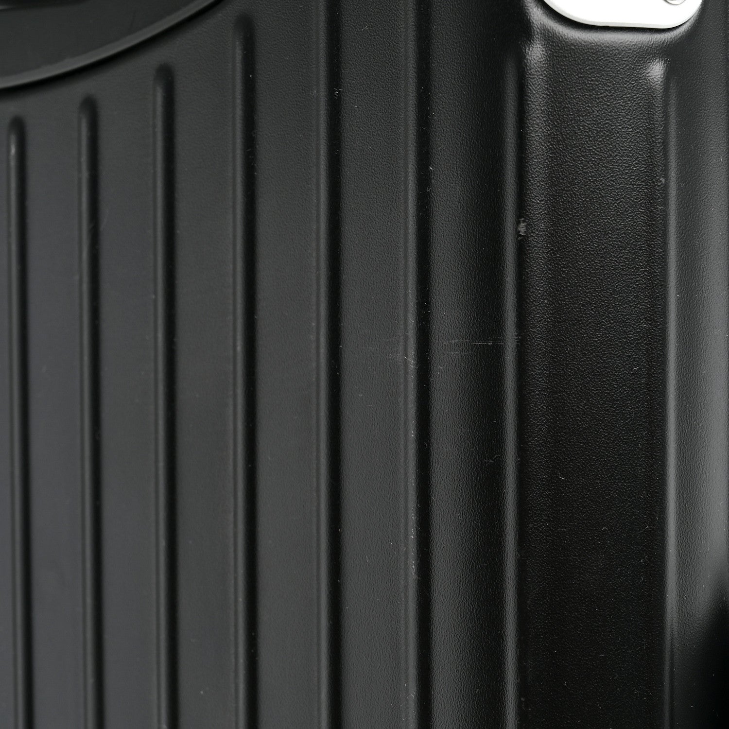 Rimowa Polycarbonate Aluminum Hybrid Cabin Matte Black 9 of 11