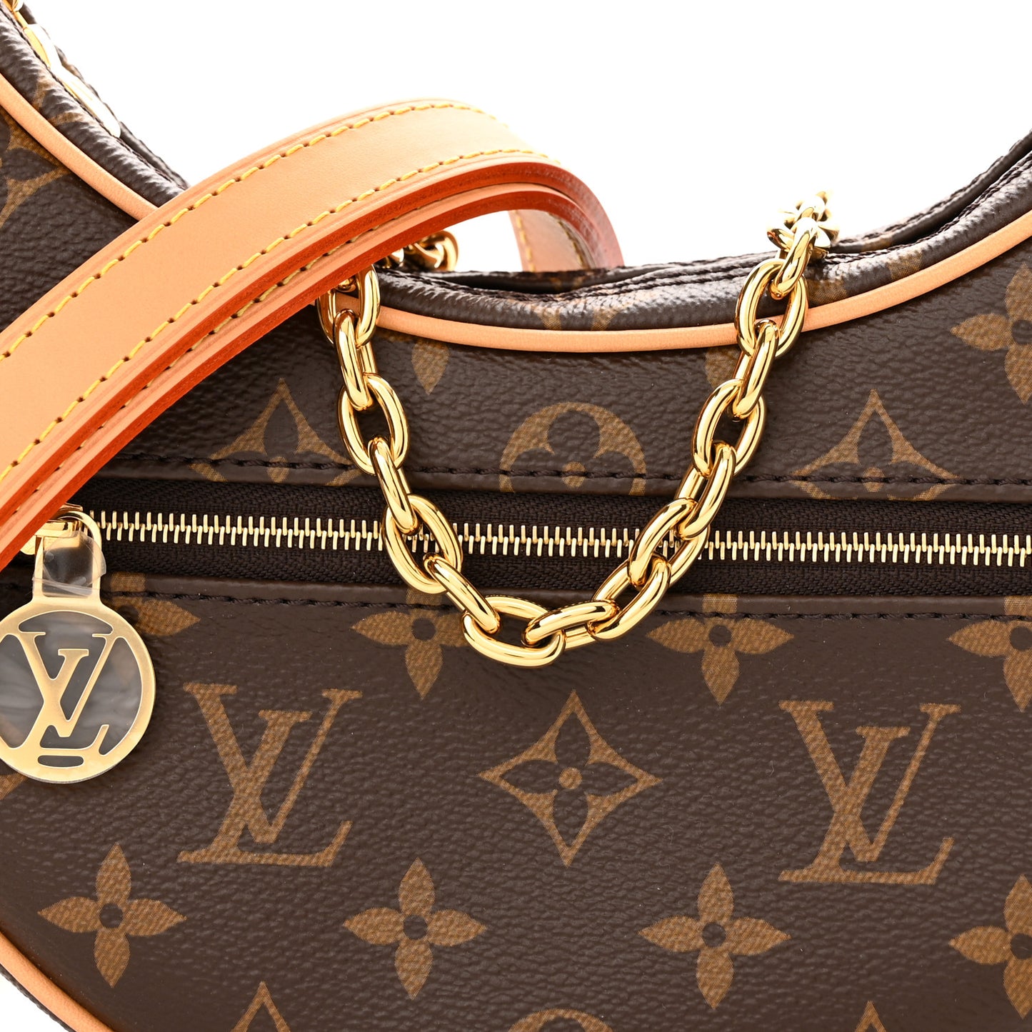 Monogram Loop