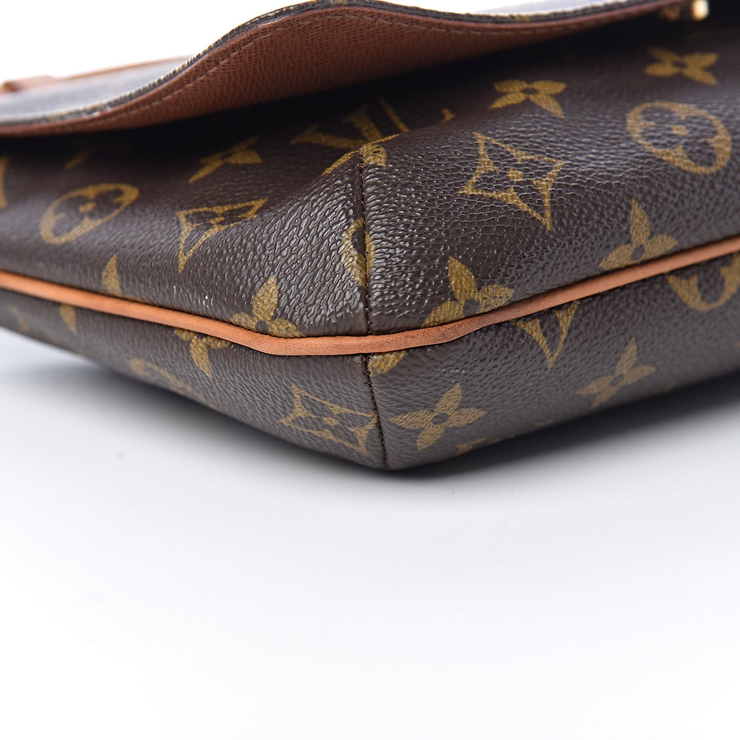 Monogram Musette Tango