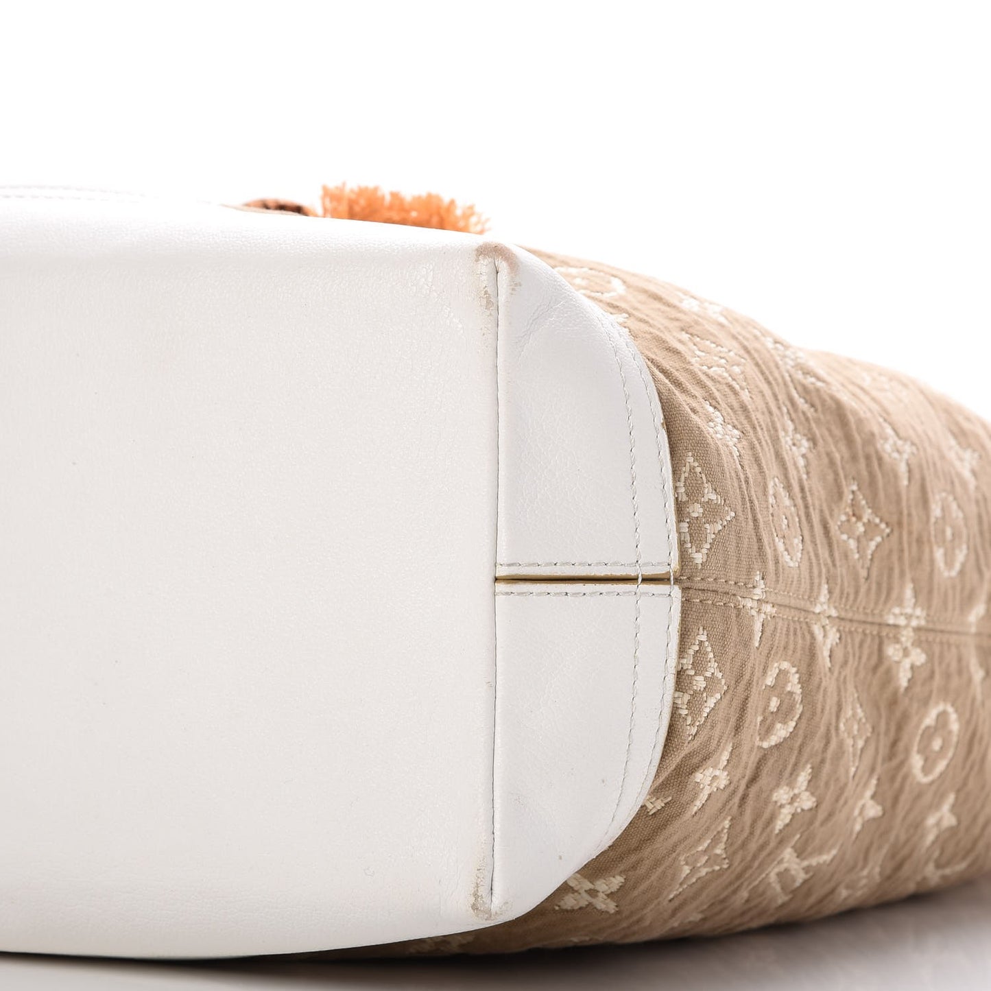 Monogram Sabbia Besace White