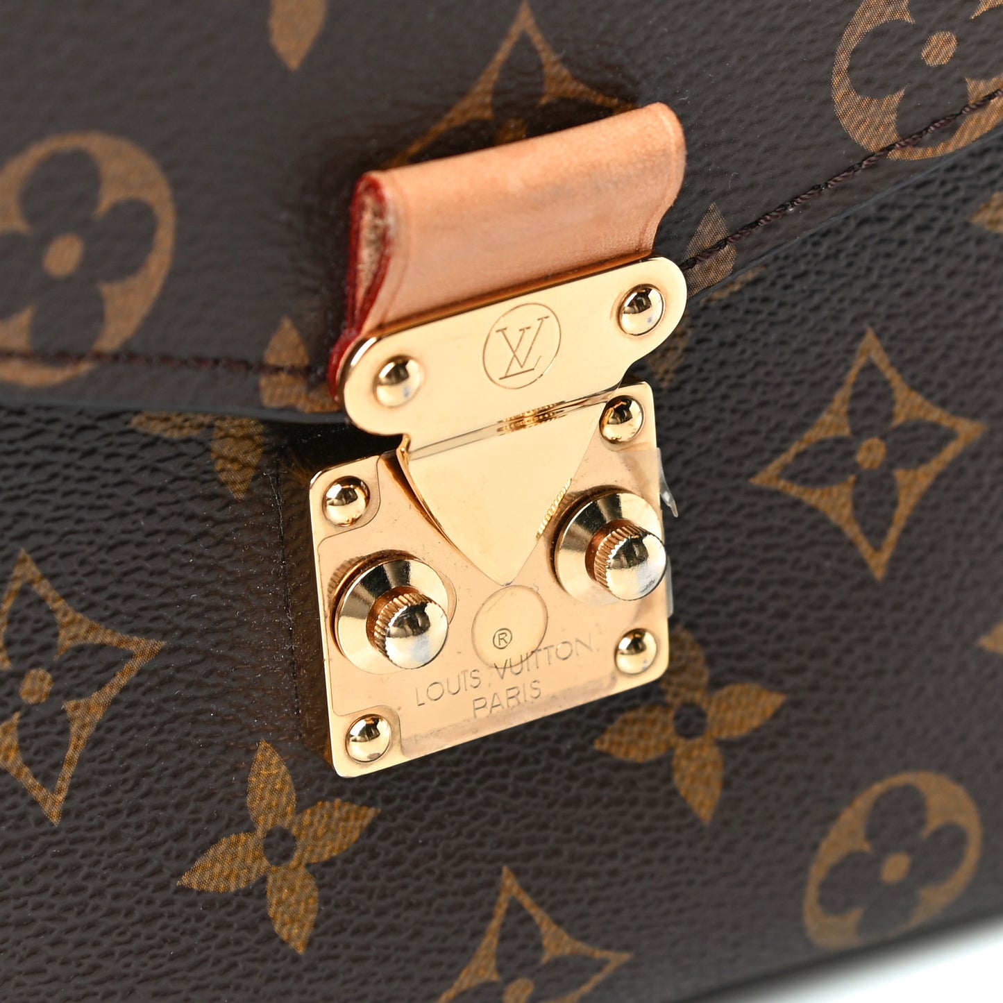 Monogram Pochette Metis