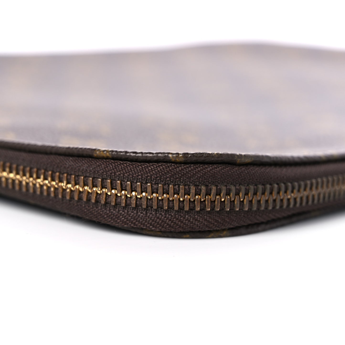 Monogram Poche Documents Portfolio Case 39