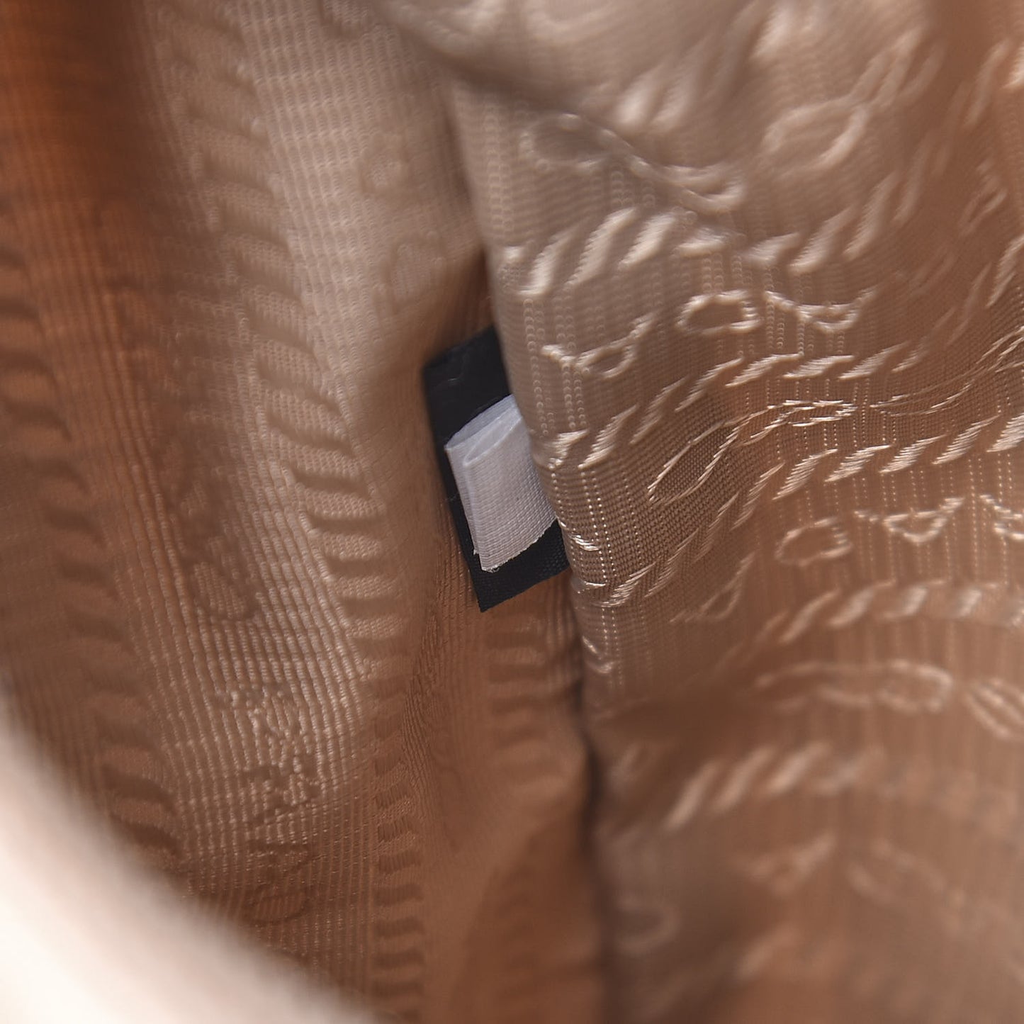 Nylon Re-Edition 2005 Shoulder Bag Cammeo