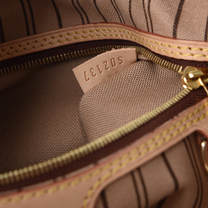 Louis Vuitton Monogram Delightful MM 8 of 15
