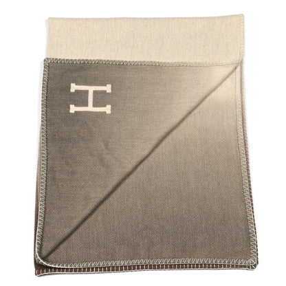 Hermes Tibetan Yak Yack'n'Dye Blanket Naturel 2 of 3