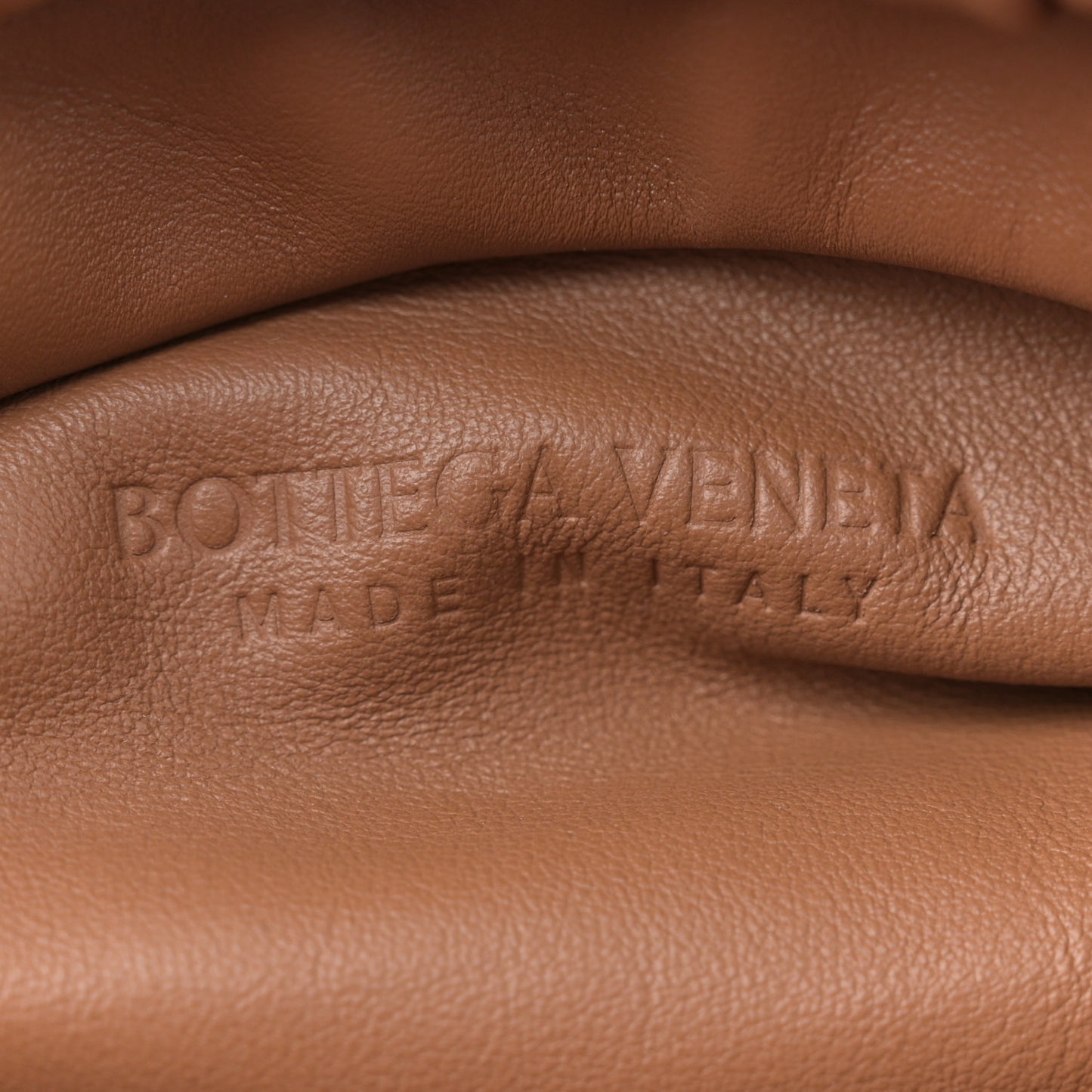 Calfskin The Pouch Chain Teak