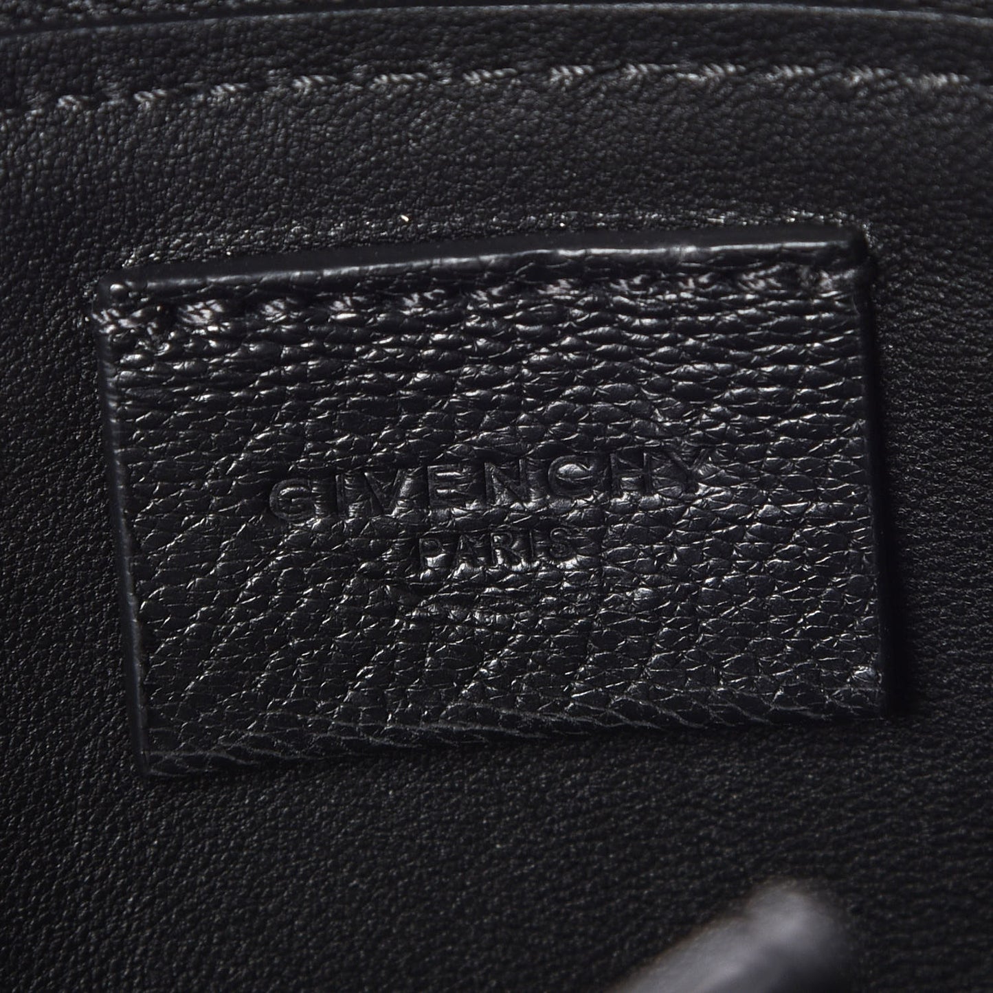Grained Goatskin Antigona Crossbody Black