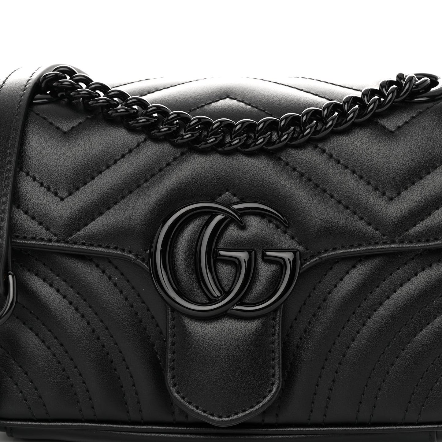 Calfskin Matelasse Monochrome Mini GG Marmont Shoulder Bag Black
