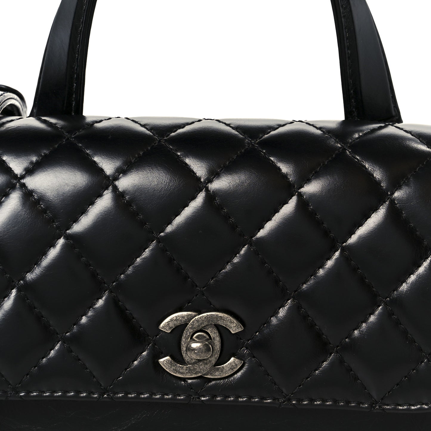 Glazed Calfskin Pilot Essentials Flap Black