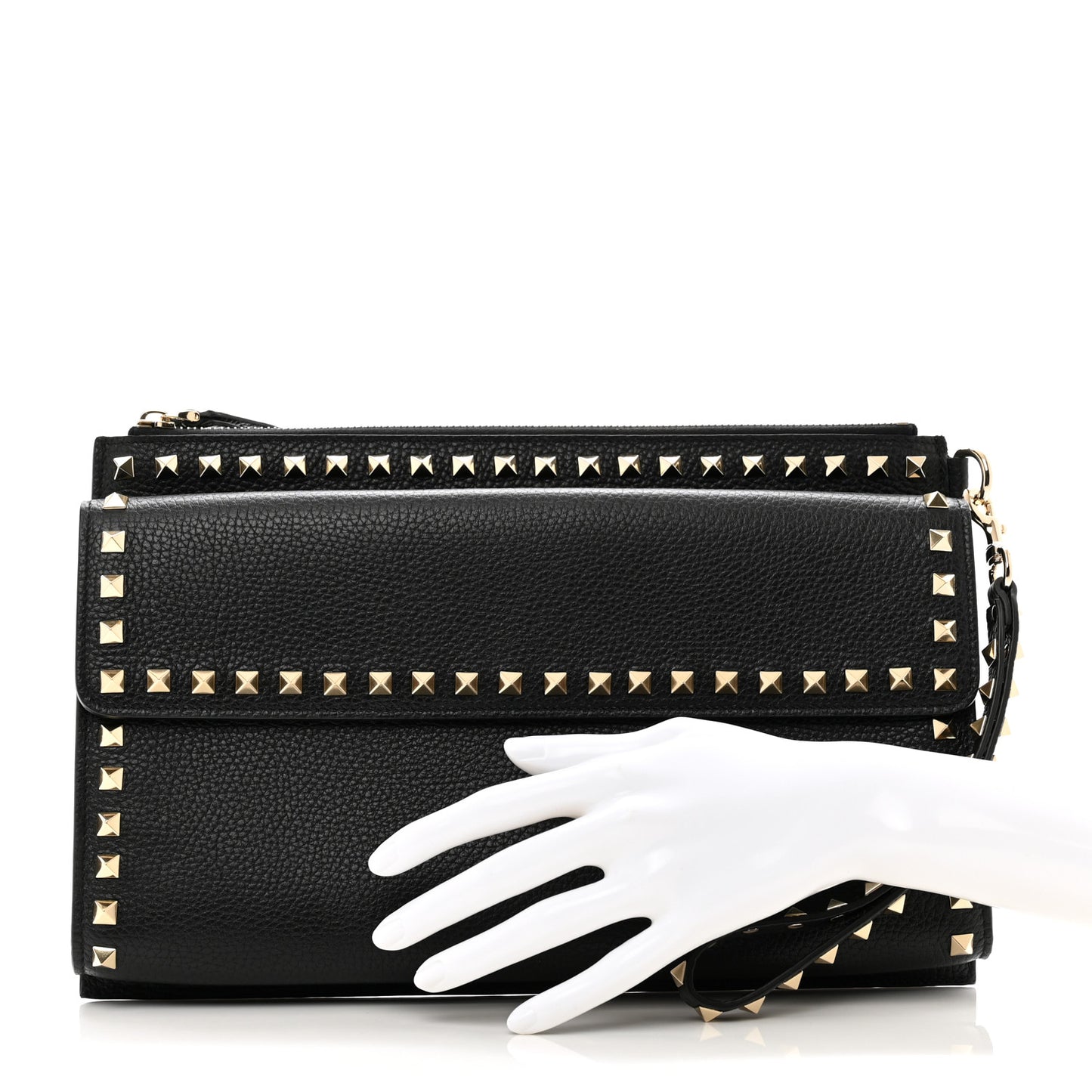 Pebbled Calfskin Large Rockstud Wristlet Clutch Black