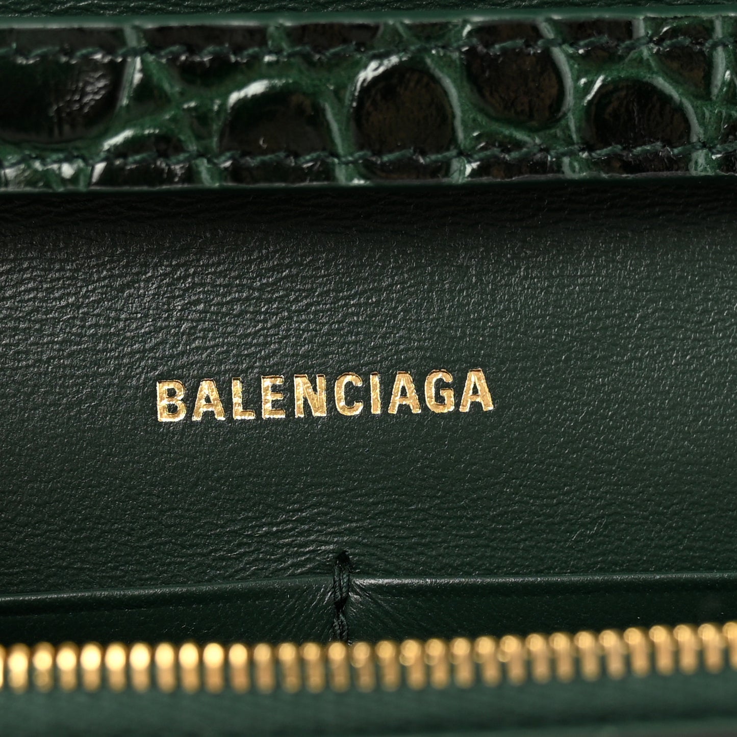 Shiny Calfskin Crocodile Embossed Hourglass Chain Bag Forest Green