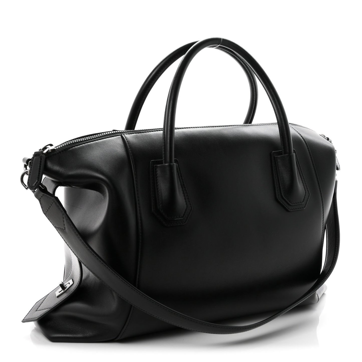 Smooth Calfskin Medium Soft Antigona Black
