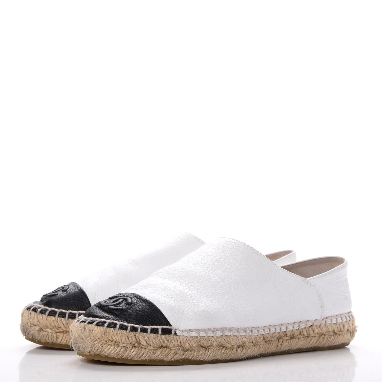 Grained Calfskin CC Espadrilles 38 White Black