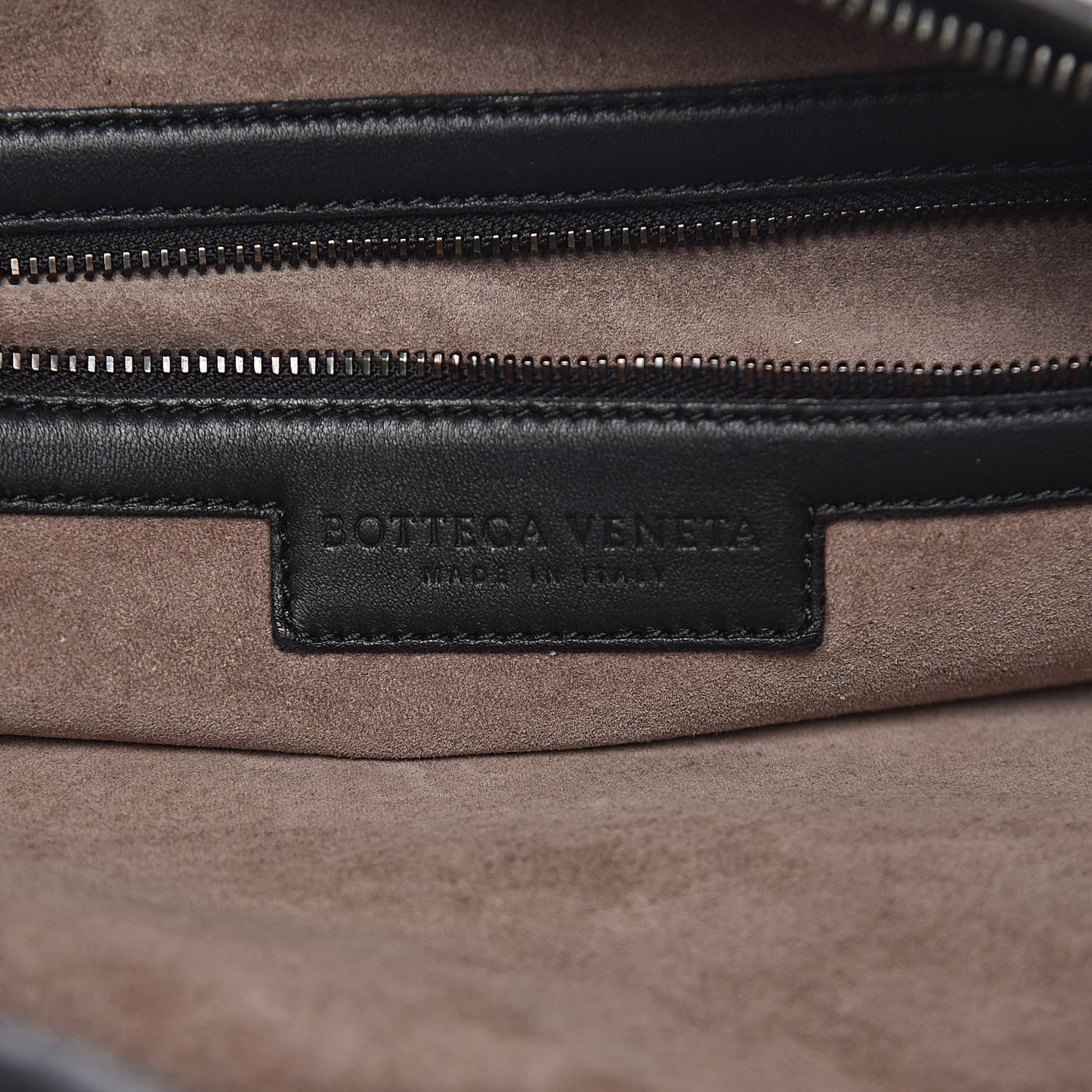 Nappa Intrecciato Large Veneta Hobo Black