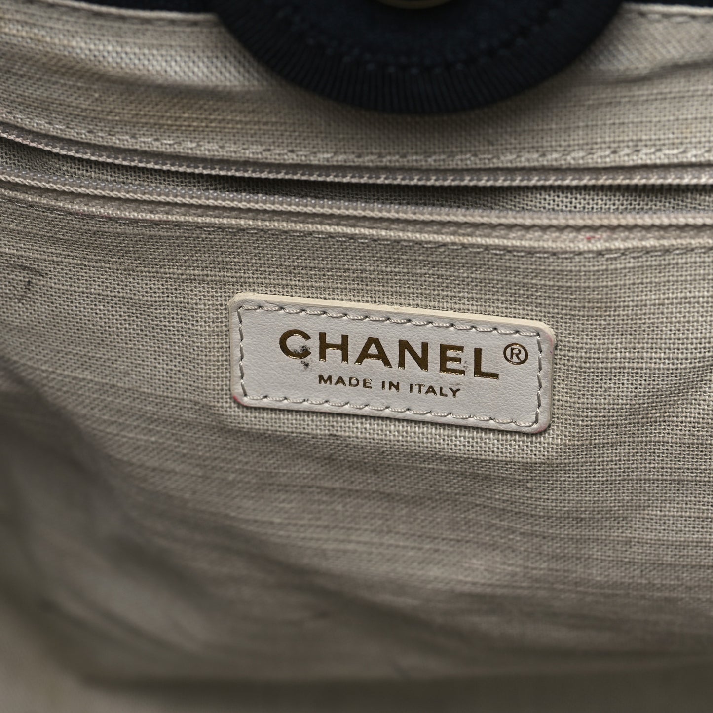 Mixed Fibers Medium Deauville Tote Black