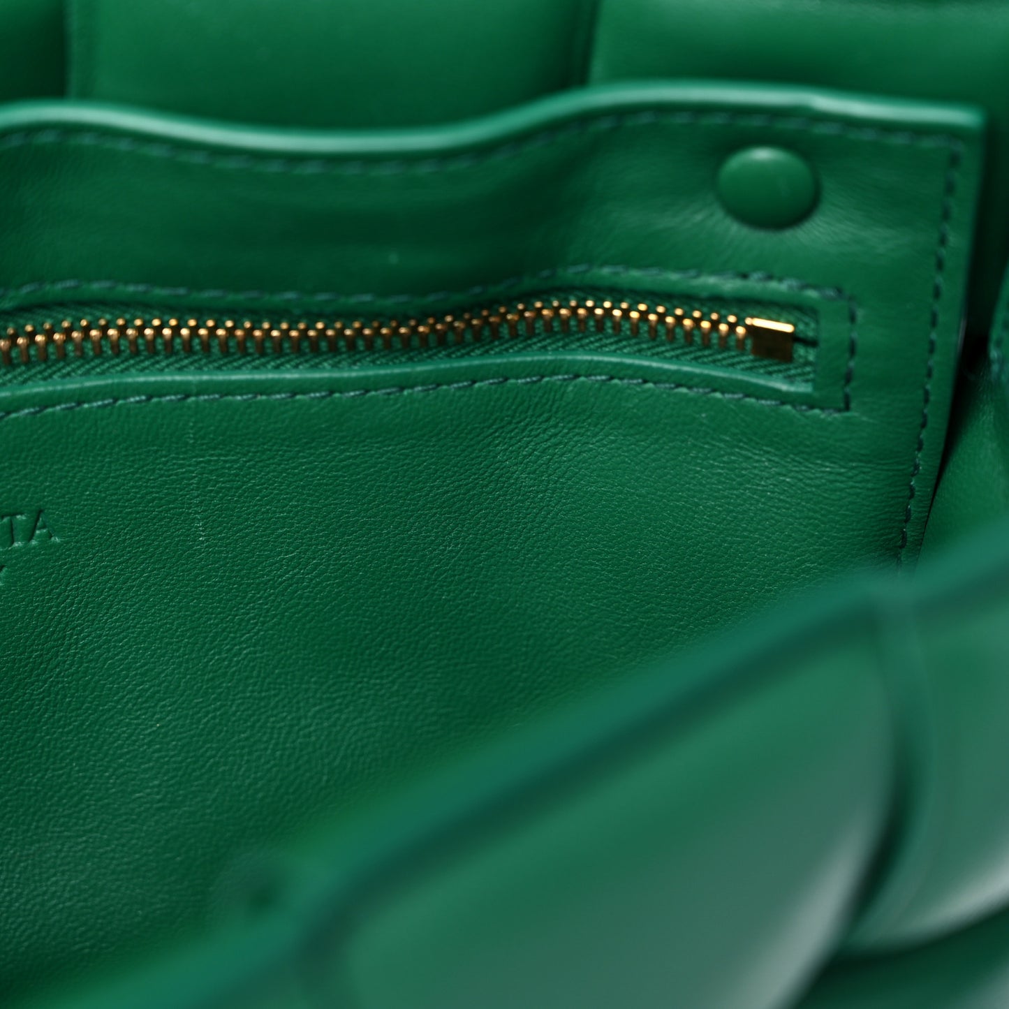 Nappa Maxi Intreccio Padded Cassette Crossbody Bag Racing Green