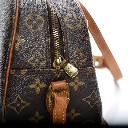 Louis Vuitton Monogram Blois 15 of 15