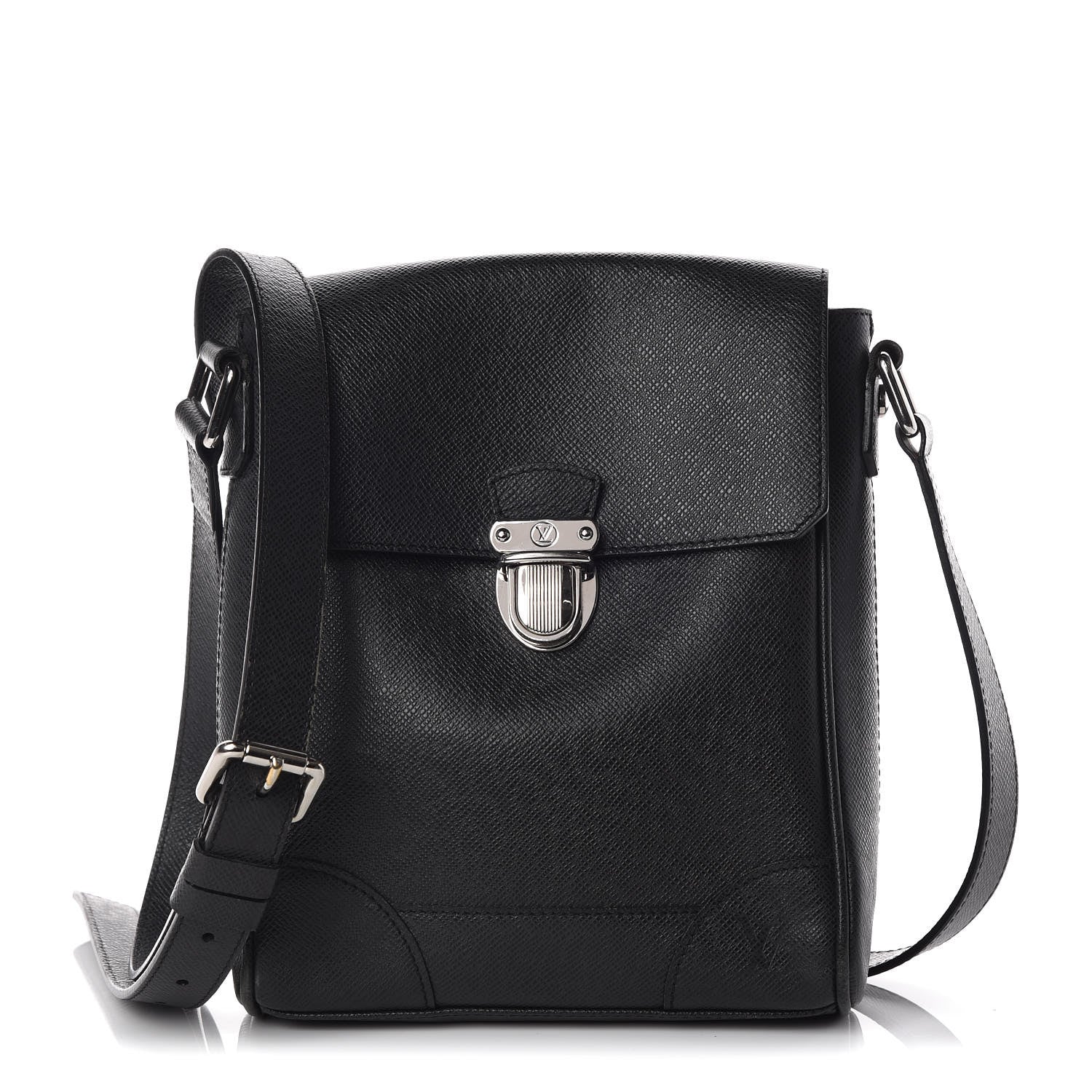 Louis Vuitton Taiga Luka Ardoise 1 of 10