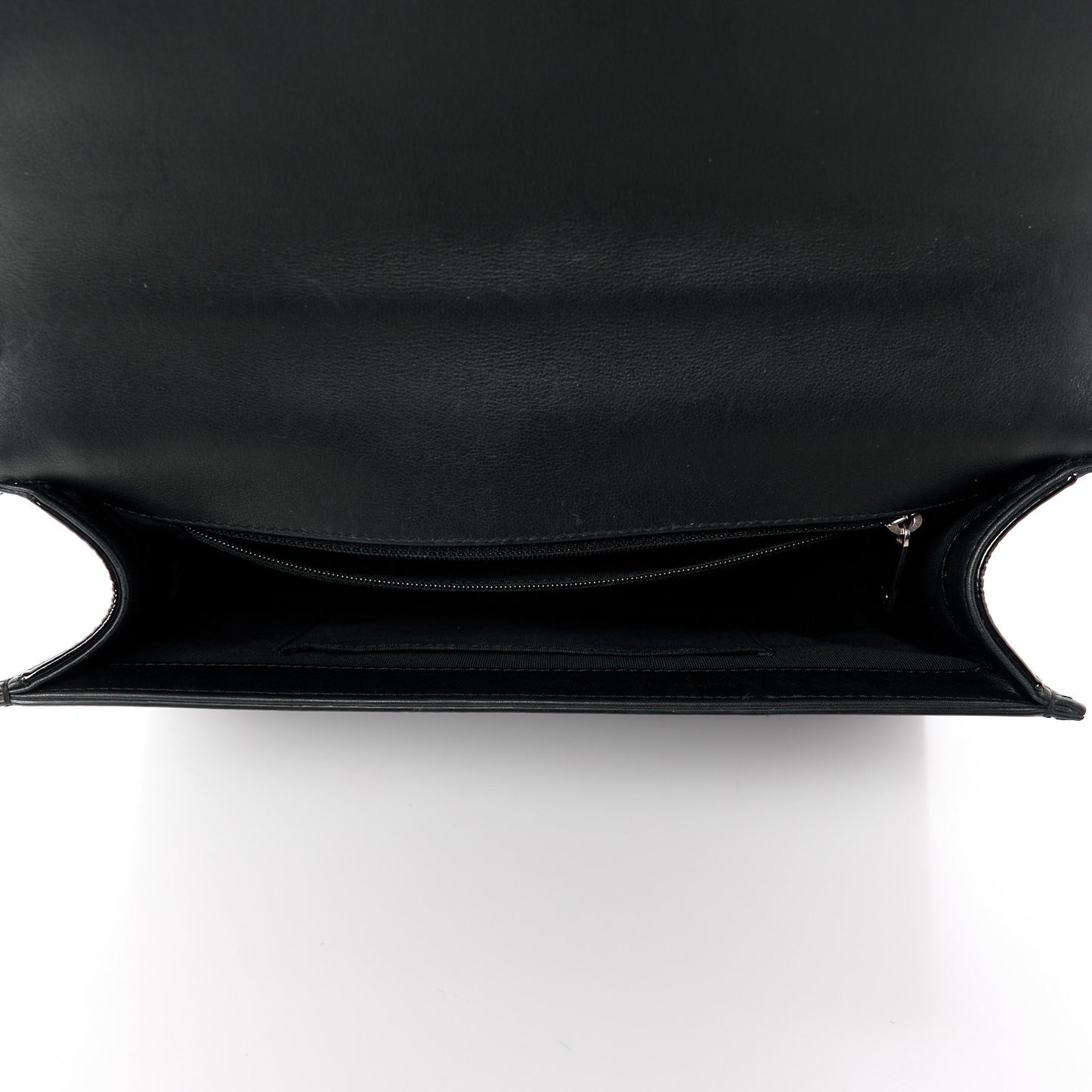 Patent Calfskin Quilted New Medium Plexiglass Boy Flap Black