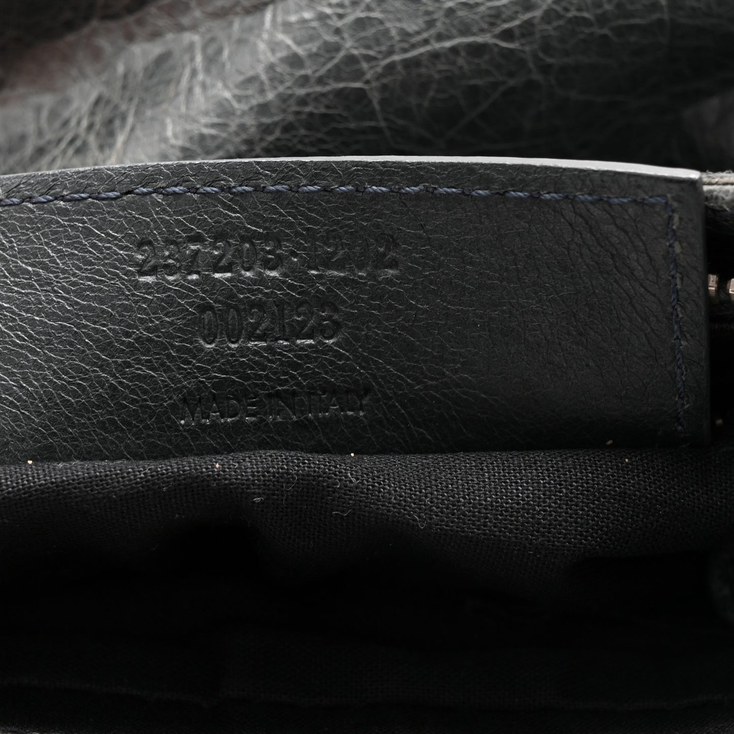 Agneau Giant 12 Silver Hardware Hip Anthracite