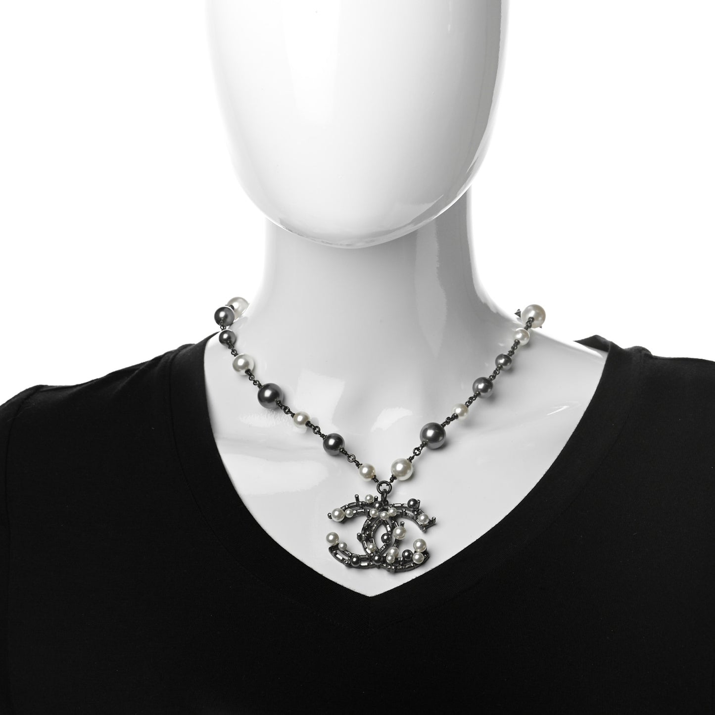 Ruthenium Pearl Baguette Crystal CC Necklace Black