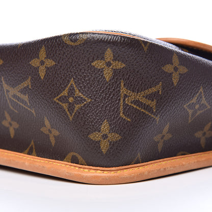 Louis Vuitton Monogram Sologne 8 of 9