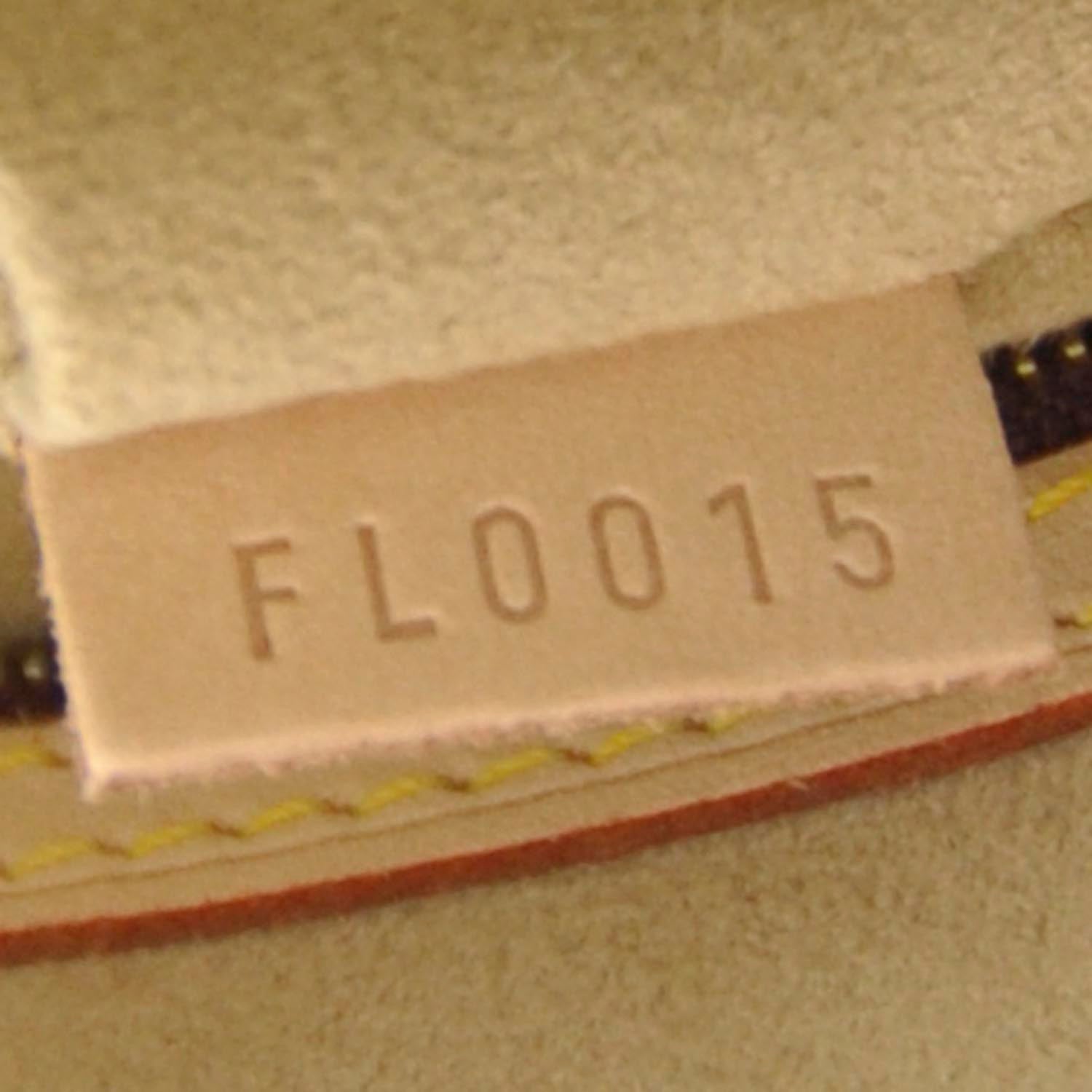 Louis Vuitton Monogram Looping MM 7 of 7