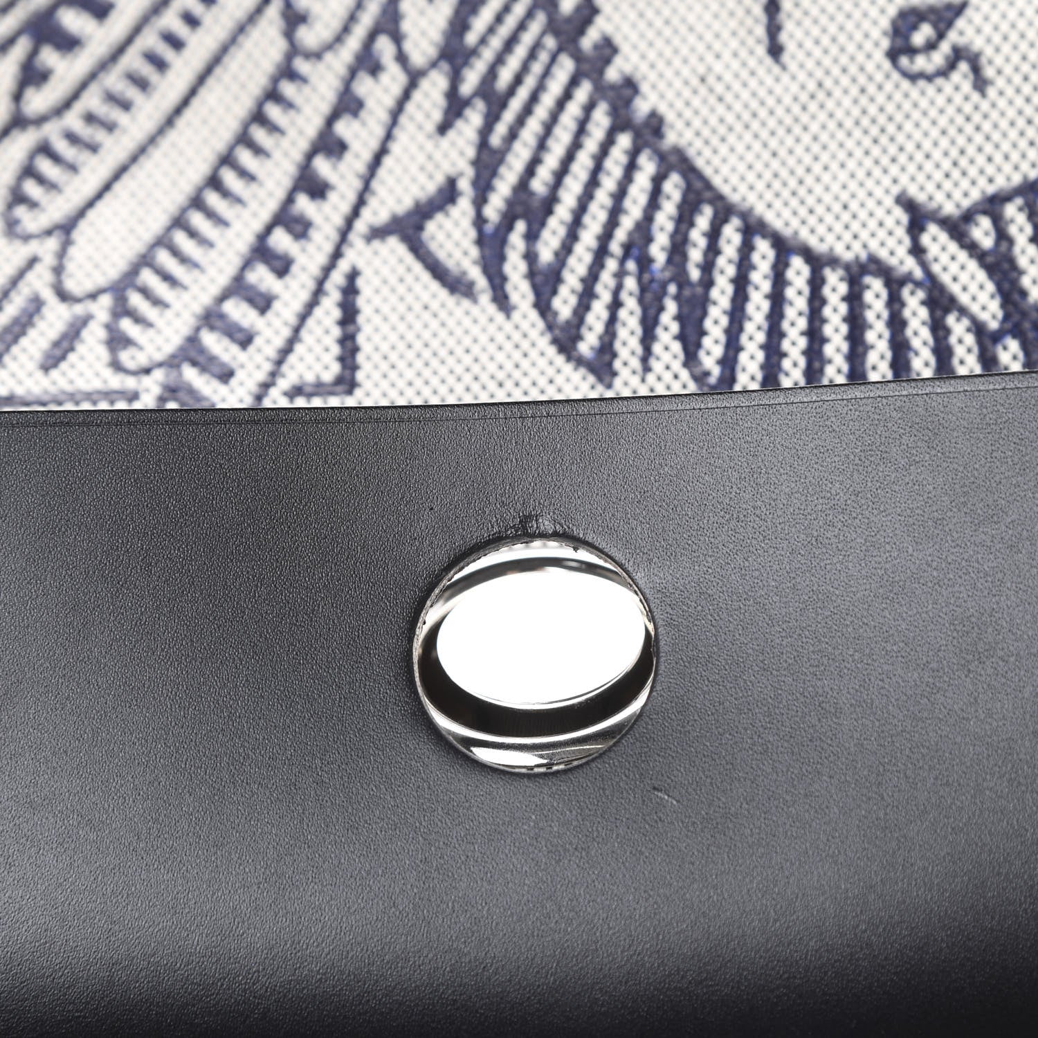 Hermes Vache Hunter Toile H Pegase Pop Herbag Zip Retourne 31 PM Bleu Indigo Ecru Black 11 of 12