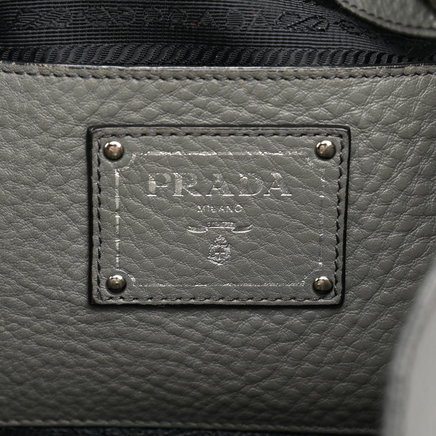Vitello Daino Hobo Argilla
