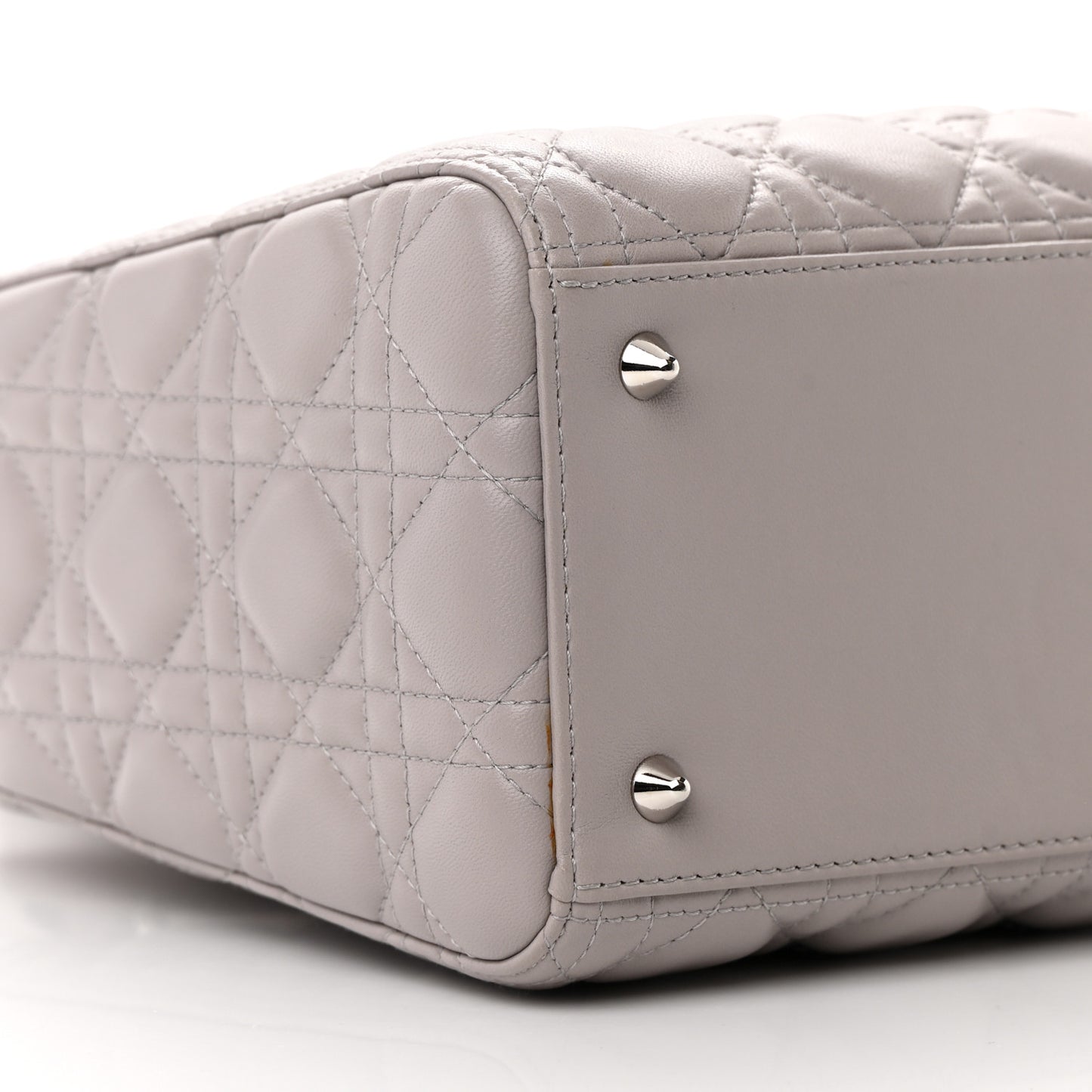 Lambskin Cannage Medium Lady Dior Grey