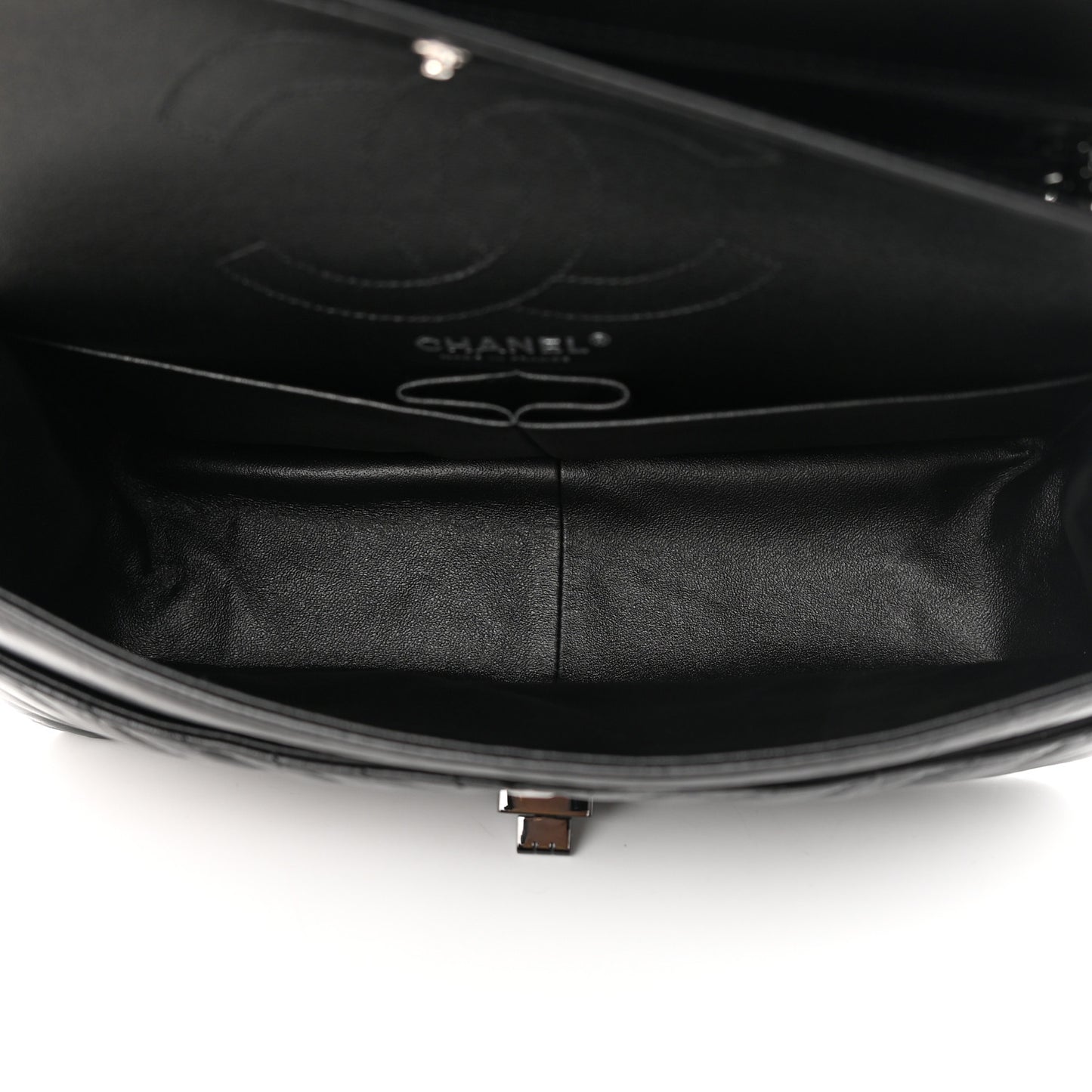Aged Calfskin Chevron Quilted 2.55 Reissue 226 So Black