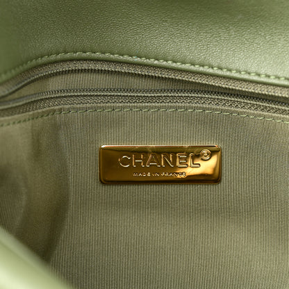 Chanel Lambskin Quilted Medium Chanel 19 Flap Green 5 of 10