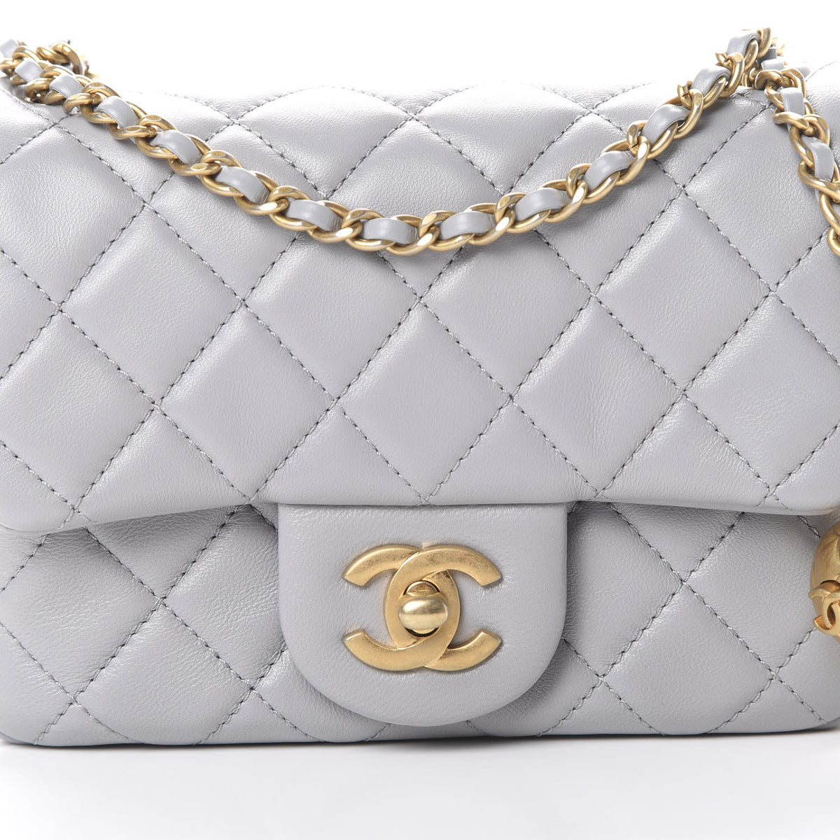 Lambskin Quilted Mini Pearl Crush Flap Light Grey