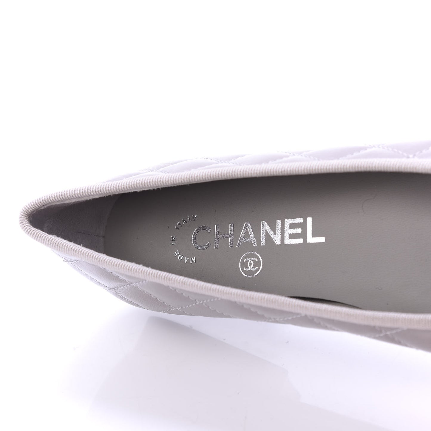 Crumpled Lambskin Quilted CC Ballerina Flats 37 Grey