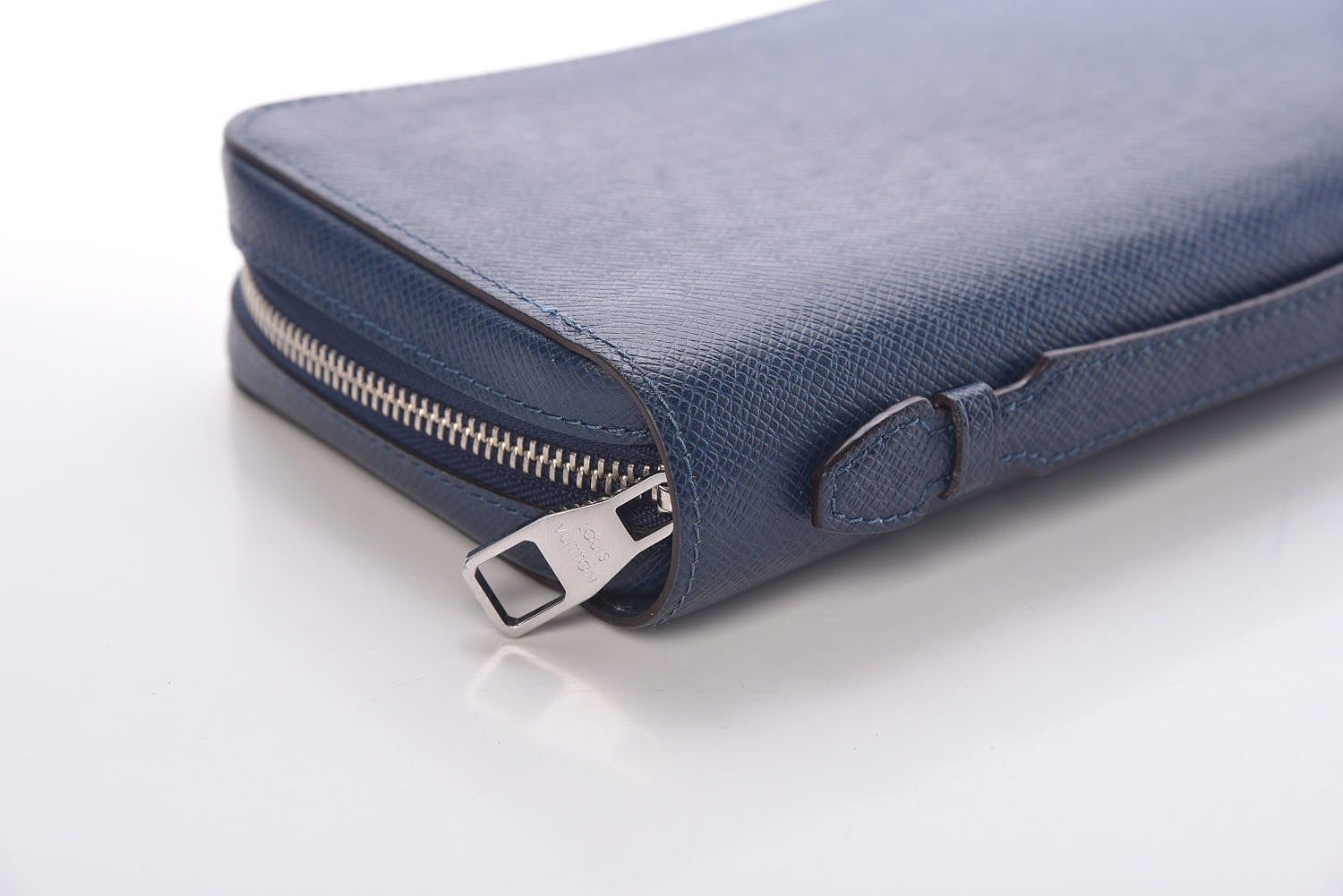 Louis Vuitton Taiga Zippy XL Wallet Ocean 13 of 16