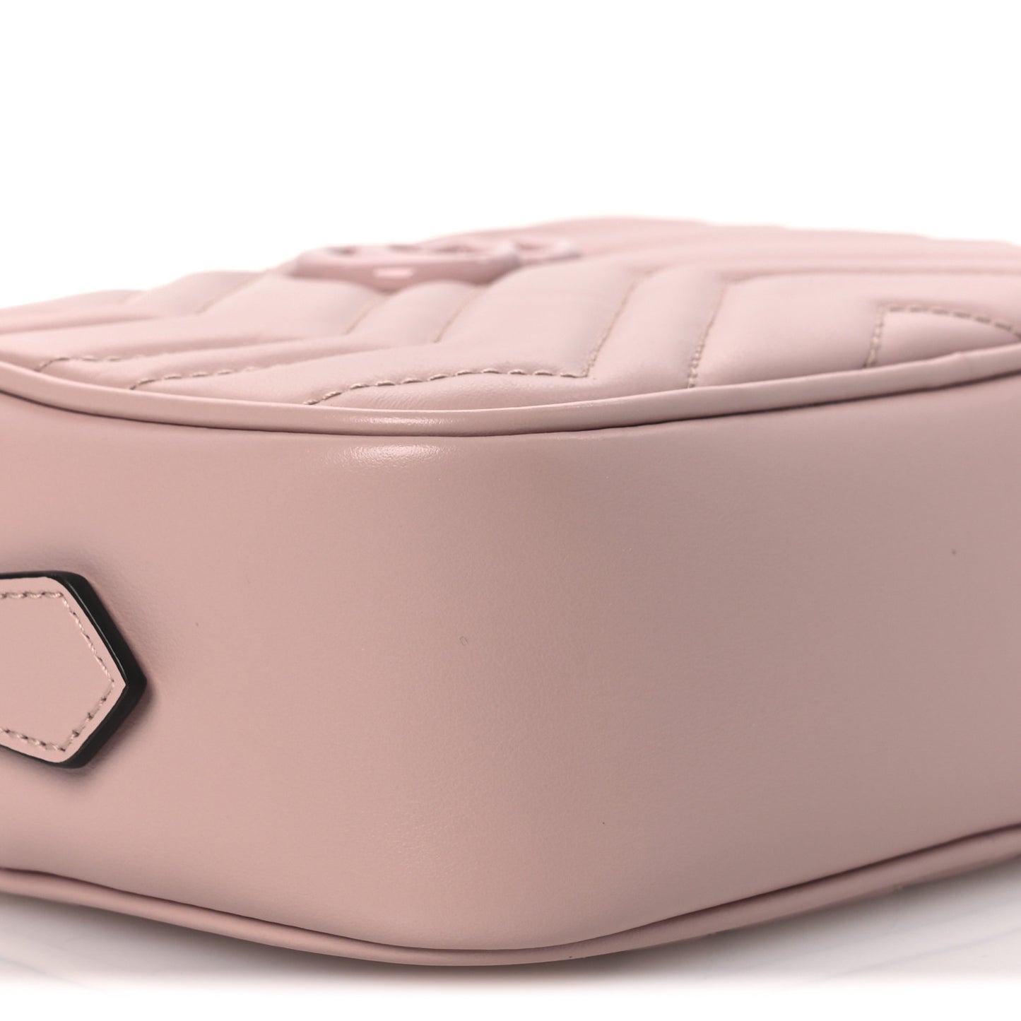 Calfskin Matelasse Monochrome Mini GG Marmont Chain Shoulder Bag Perfect Pink