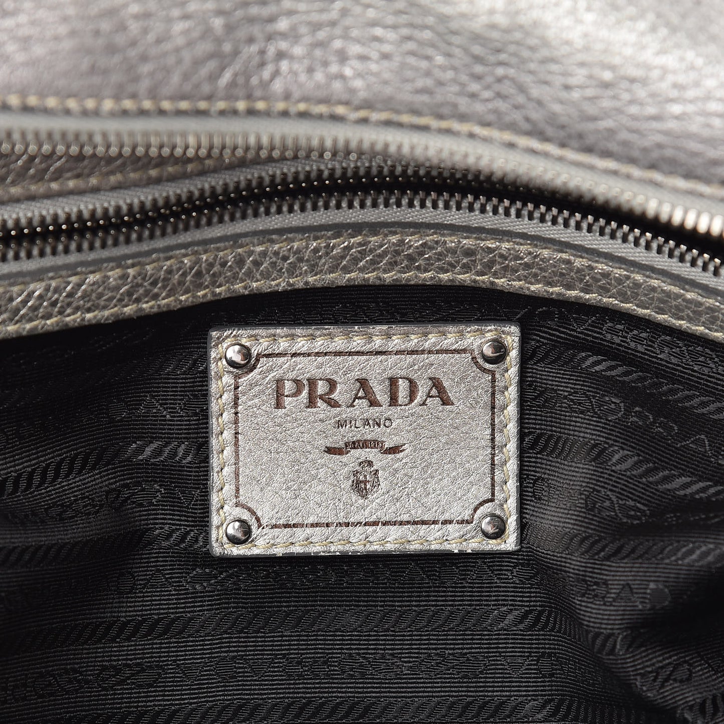 Cervo Lux Bowler Bag Argento