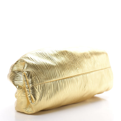 Bottega Veneta Metallic Bark Calfskin Embossed The Pouch Oversized Clutch Oro 4 of 9