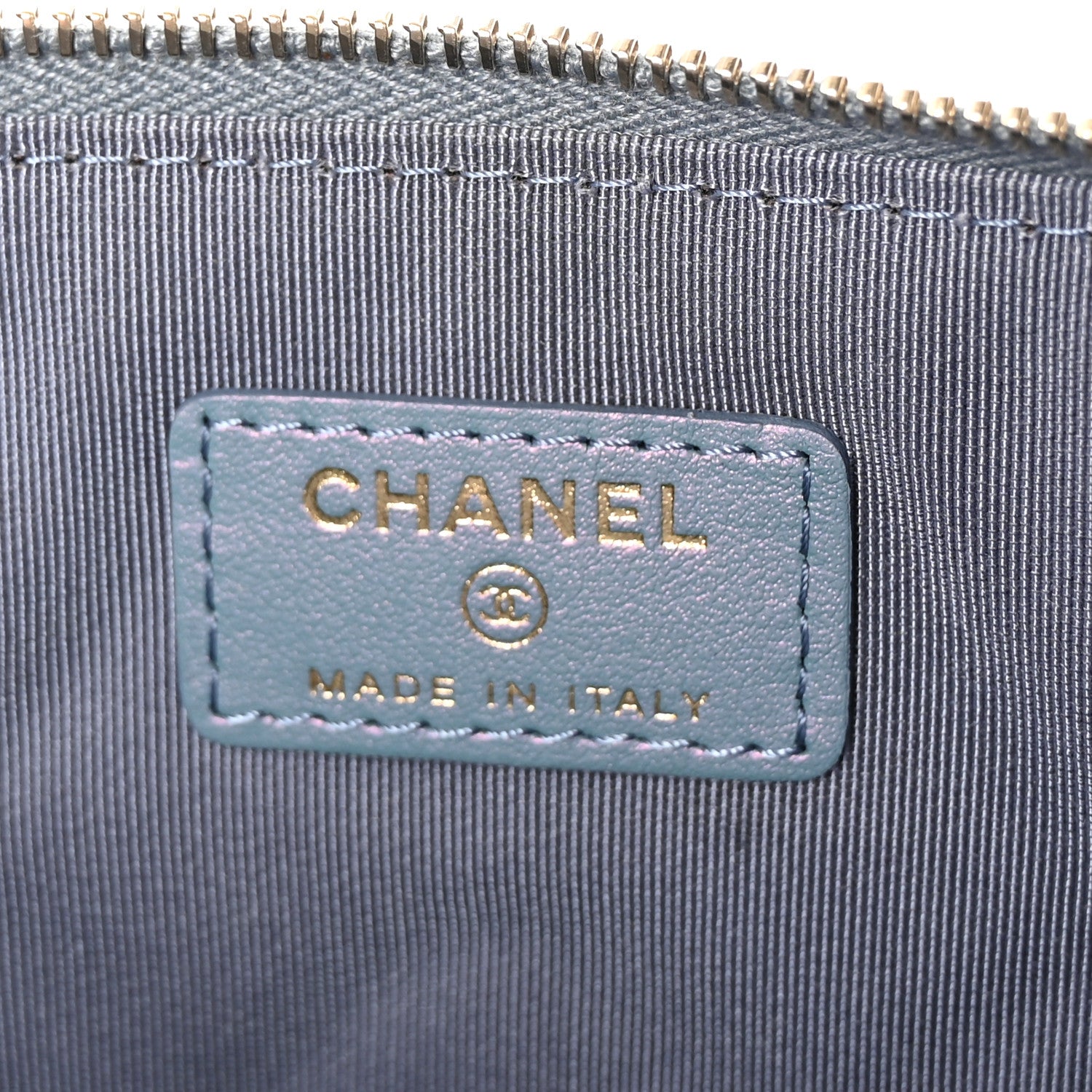 Chanel Iridescent Crumpled Calfskin Trio Cosmetic Case Blue Pink Ivory 8 of 11