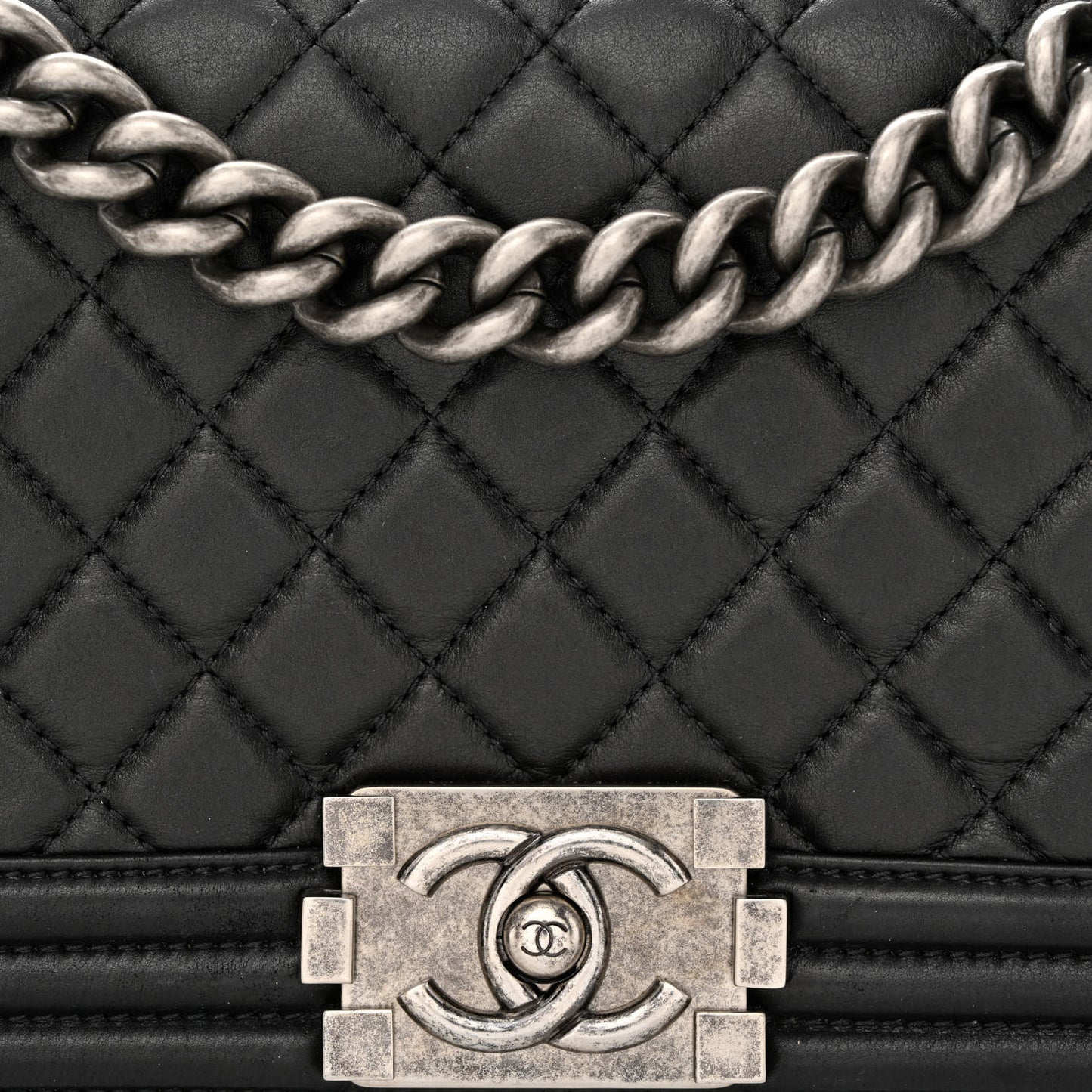 Calfskin Quilted Medium Boy Flap Black