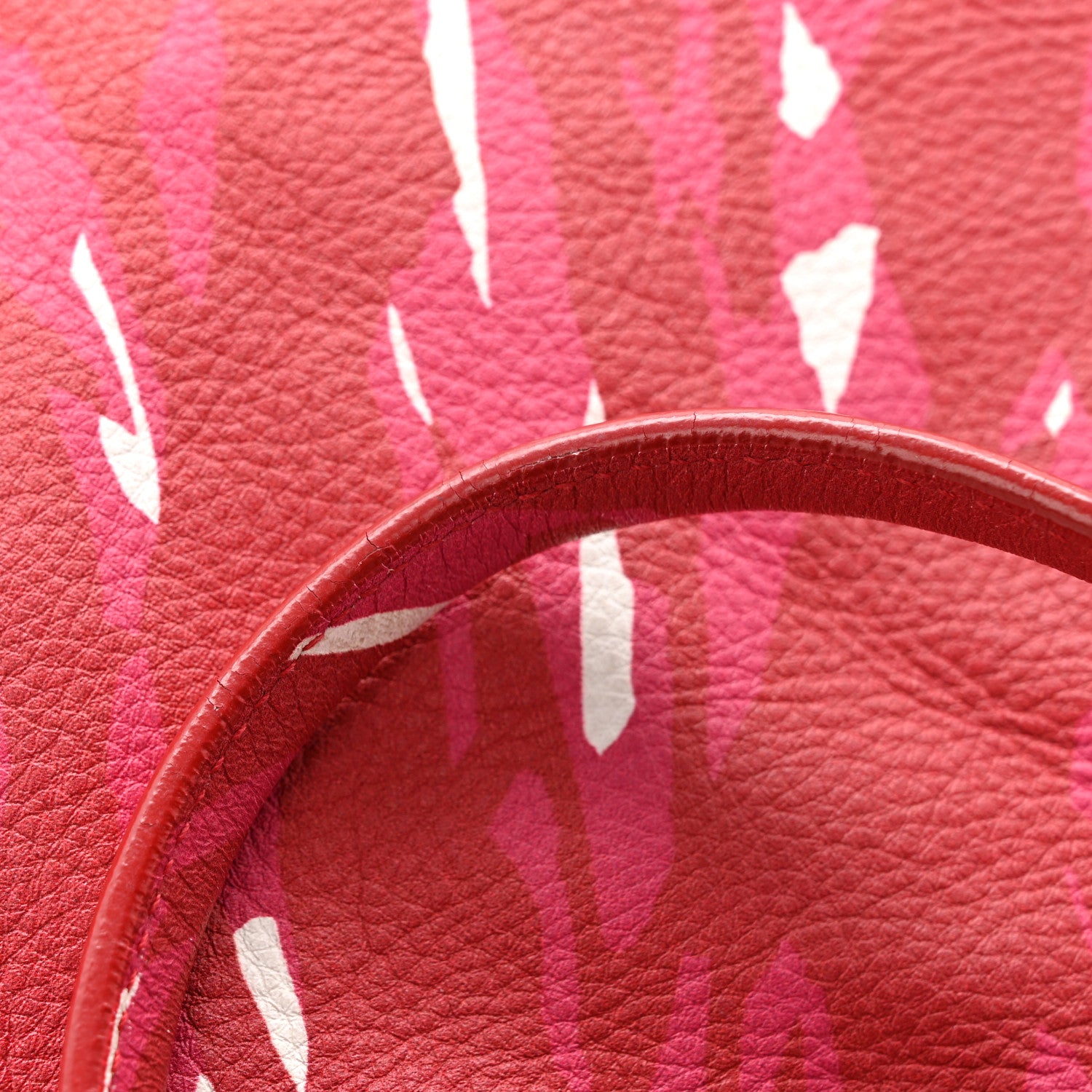 Balenciaga Supple Calfskin Printed Papier A5 Zip Around Tote Red Pink White 13 of 13