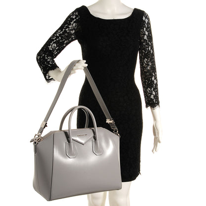 Givenchy Smooth Calfskin Medium Antigona Pearl Grey 2 of 11