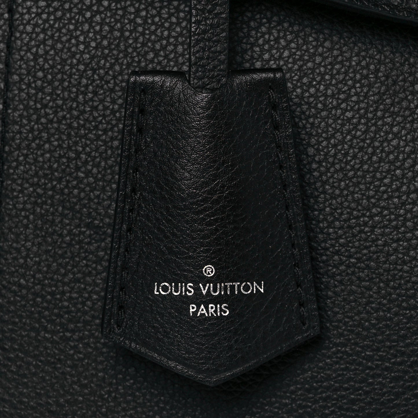 Soft Calfskin Lockme Ever Black